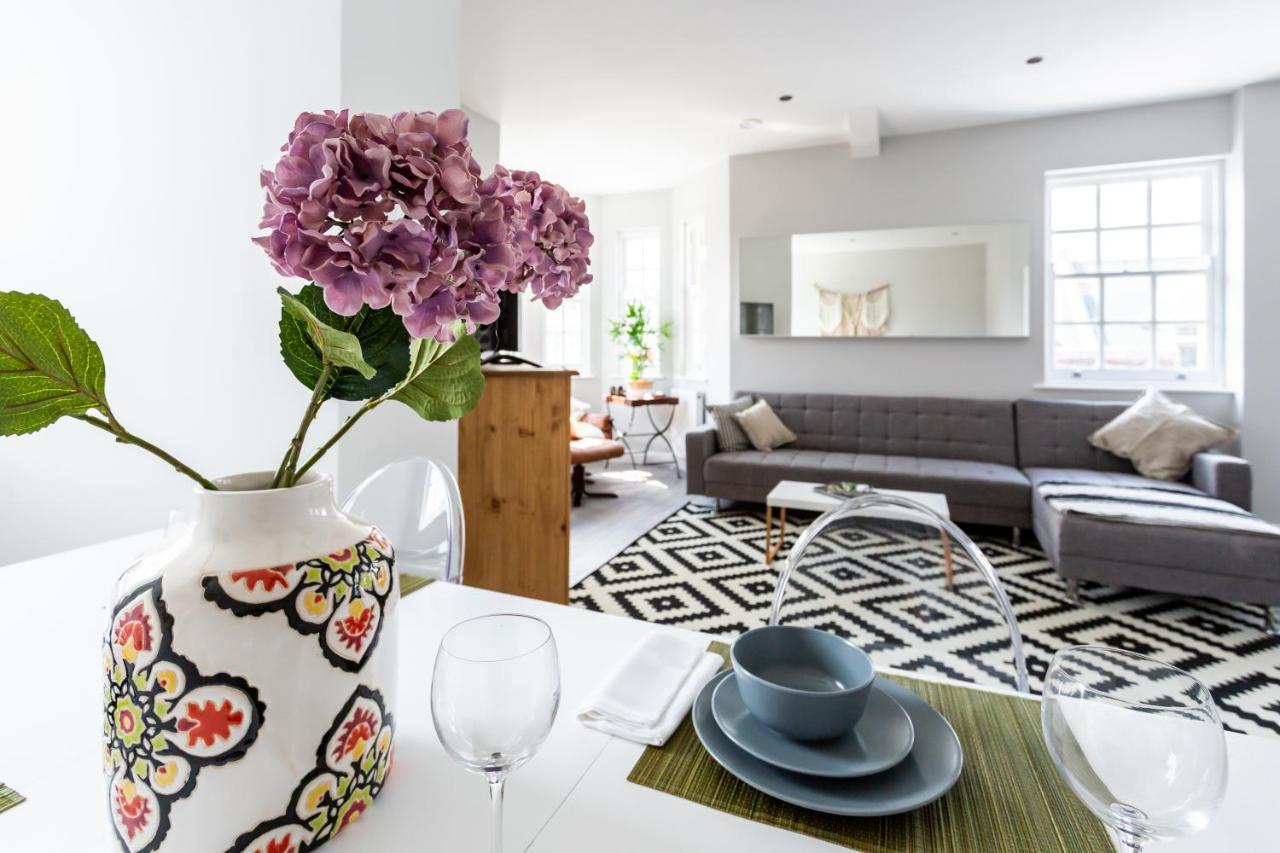 2 Bedroom Apartments With Sofa Bed In Southend 외부 사진