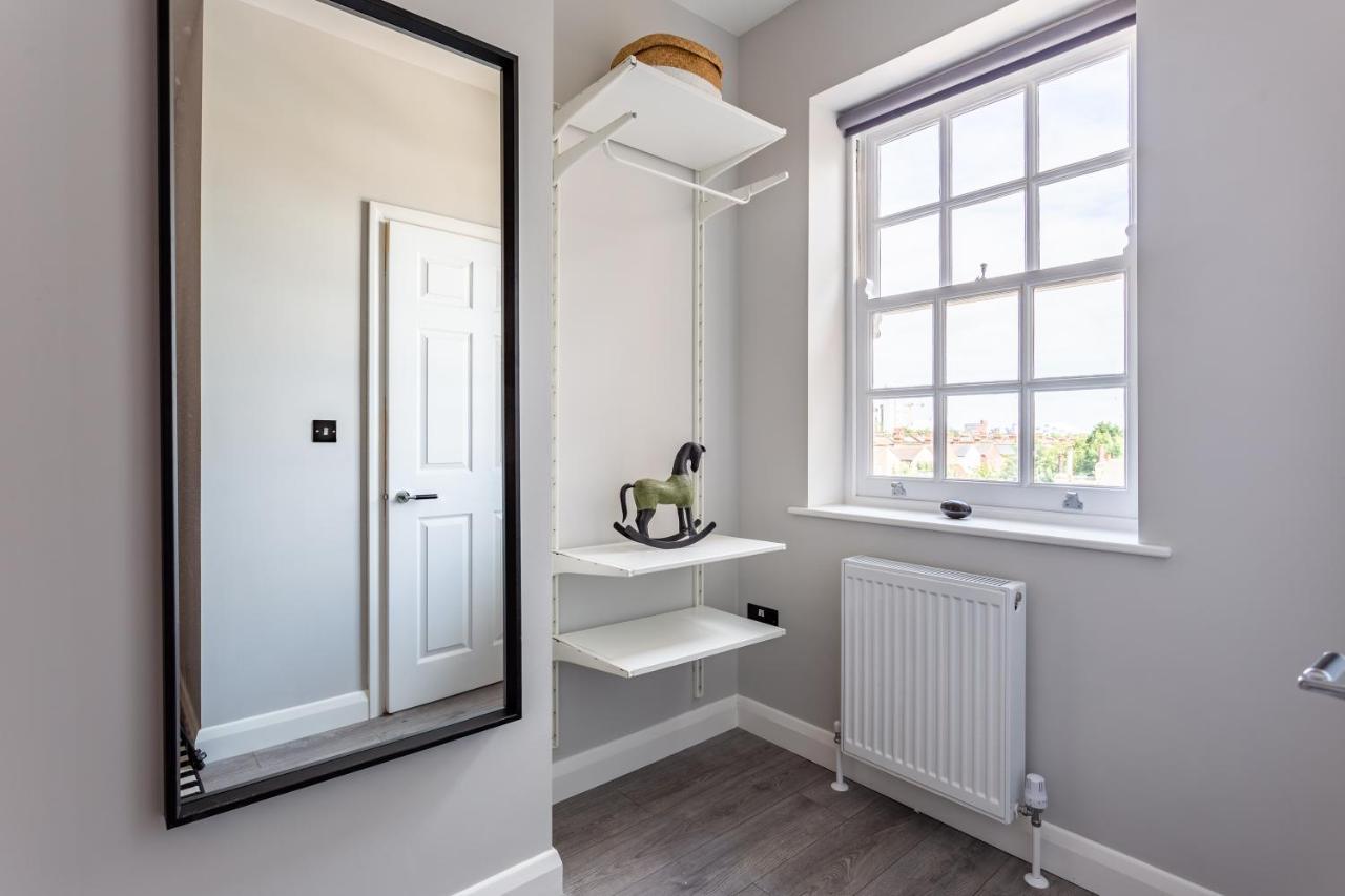 2 Bedroom Apartments With Sofa Bed In Southend 외부 사진