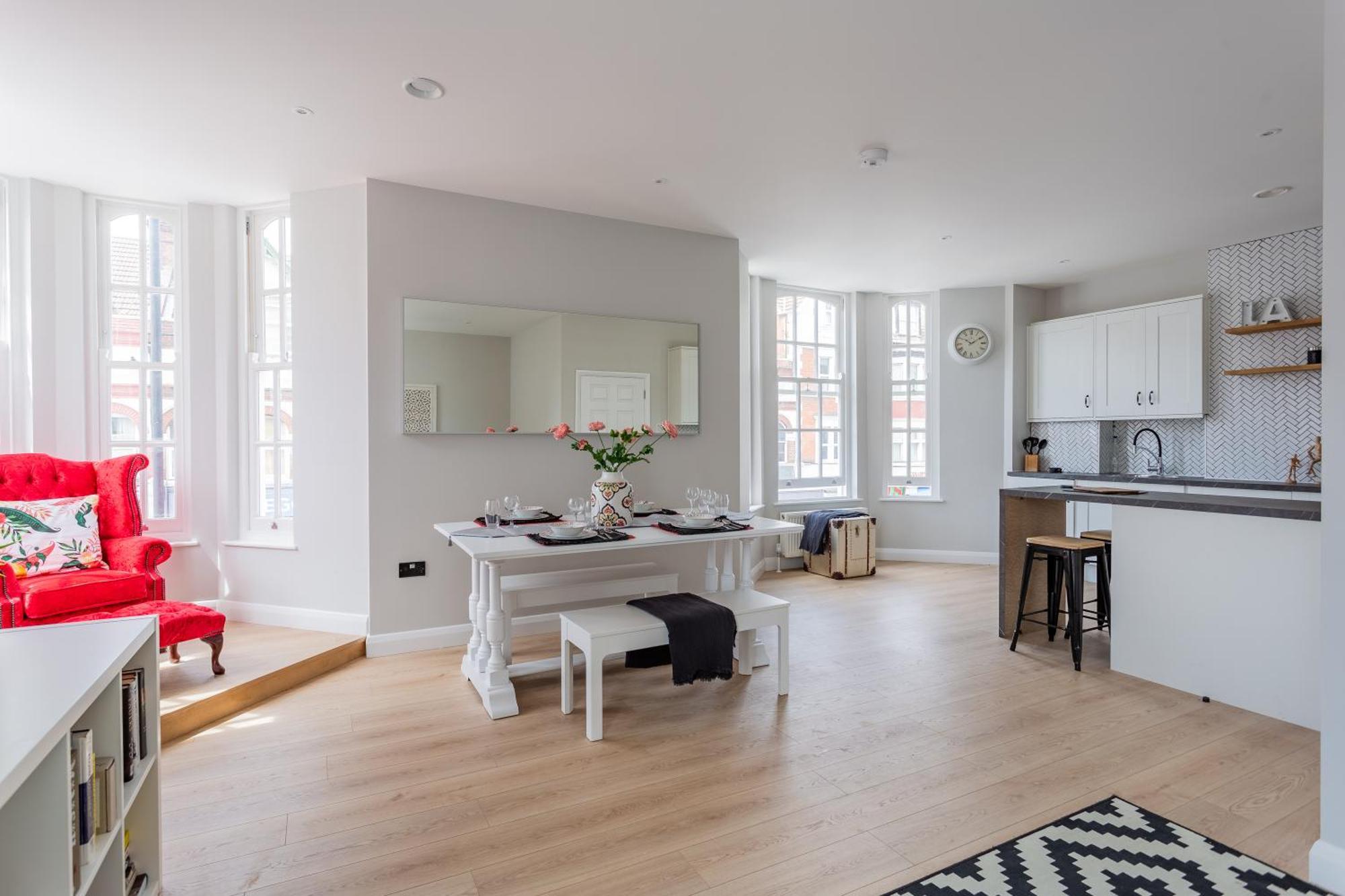 2 Bedroom Apartments With Sofa Bed In Southend 외부 사진