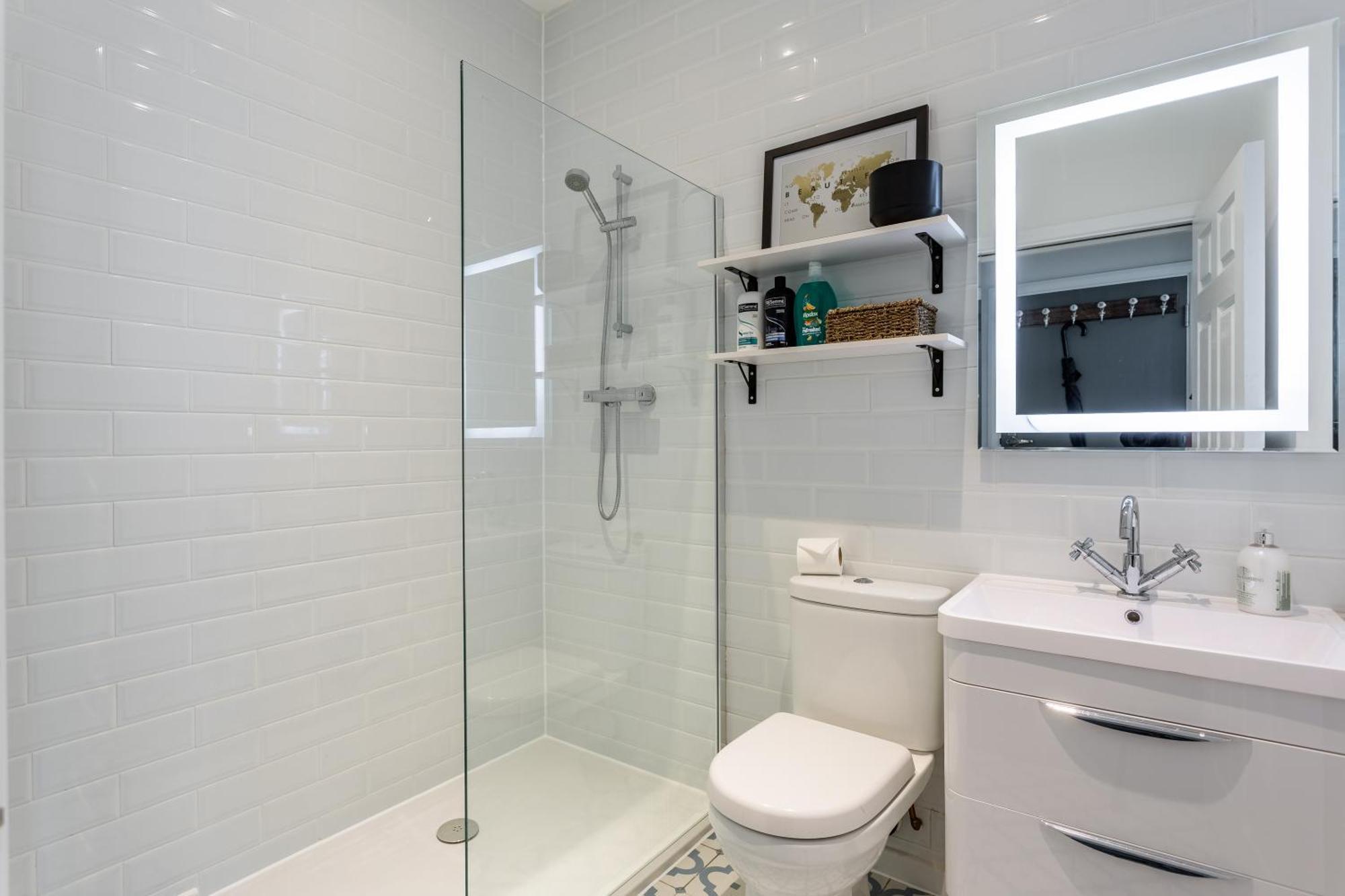 2 Bedroom Apartments With Sofa Bed In Southend 외부 사진