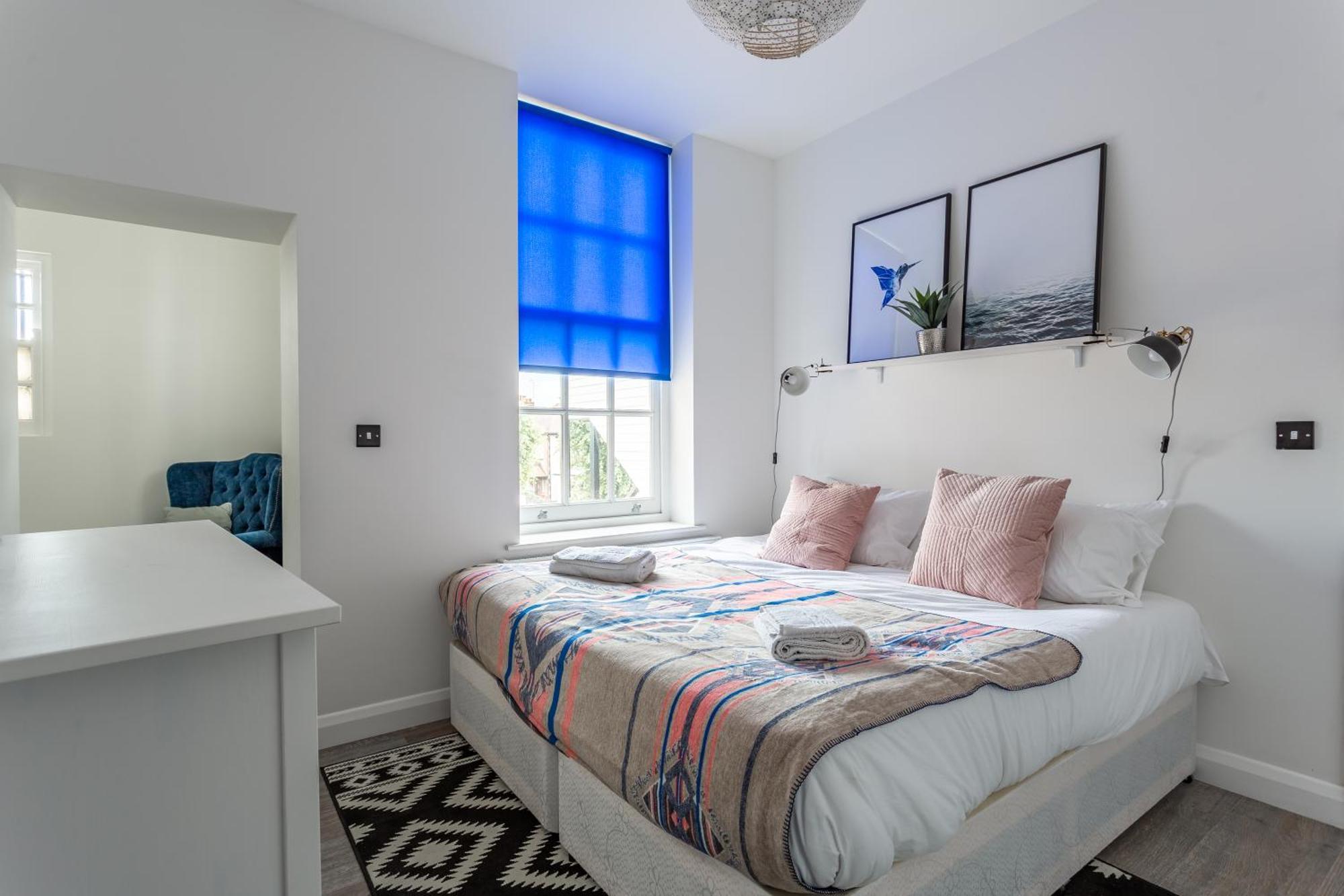 2 Bedroom Apartments With Sofa Bed In Southend 외부 사진